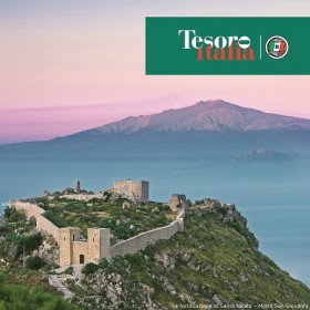 Die Ausstellung “Tesoro Italia”Touring Club Italiano 
